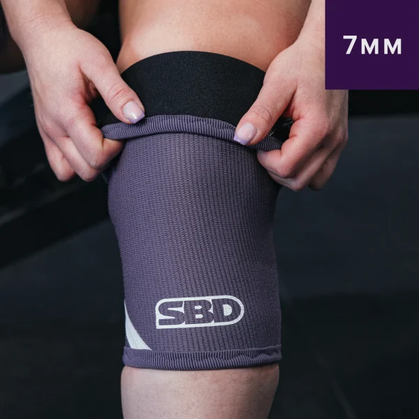 Aspire Powerlifting Knee Sleeves - Image 3