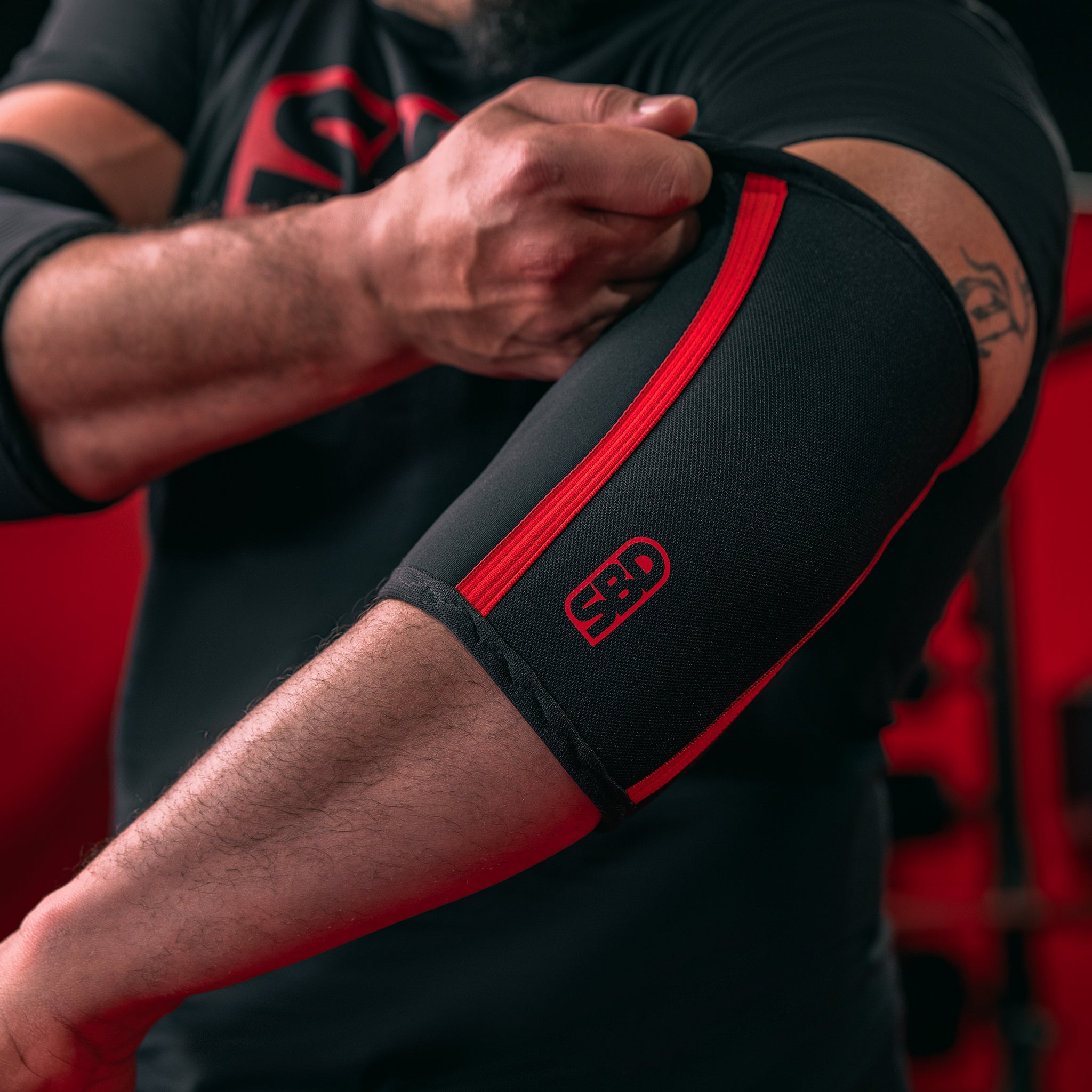 Standard 2024 Elbow Sleeves - Image 2